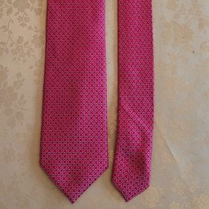 Saks Fifth Ave tie